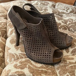 NEW Pedro Garcia Camo Suede Heels